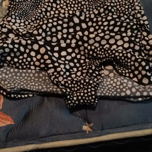 Bathing suit - Picture 3 of 6